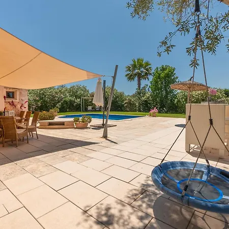 Villa Kiana