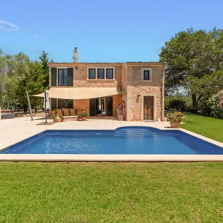 Villa Kiana